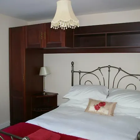 Greenbank House - Get Together In A Spacious House